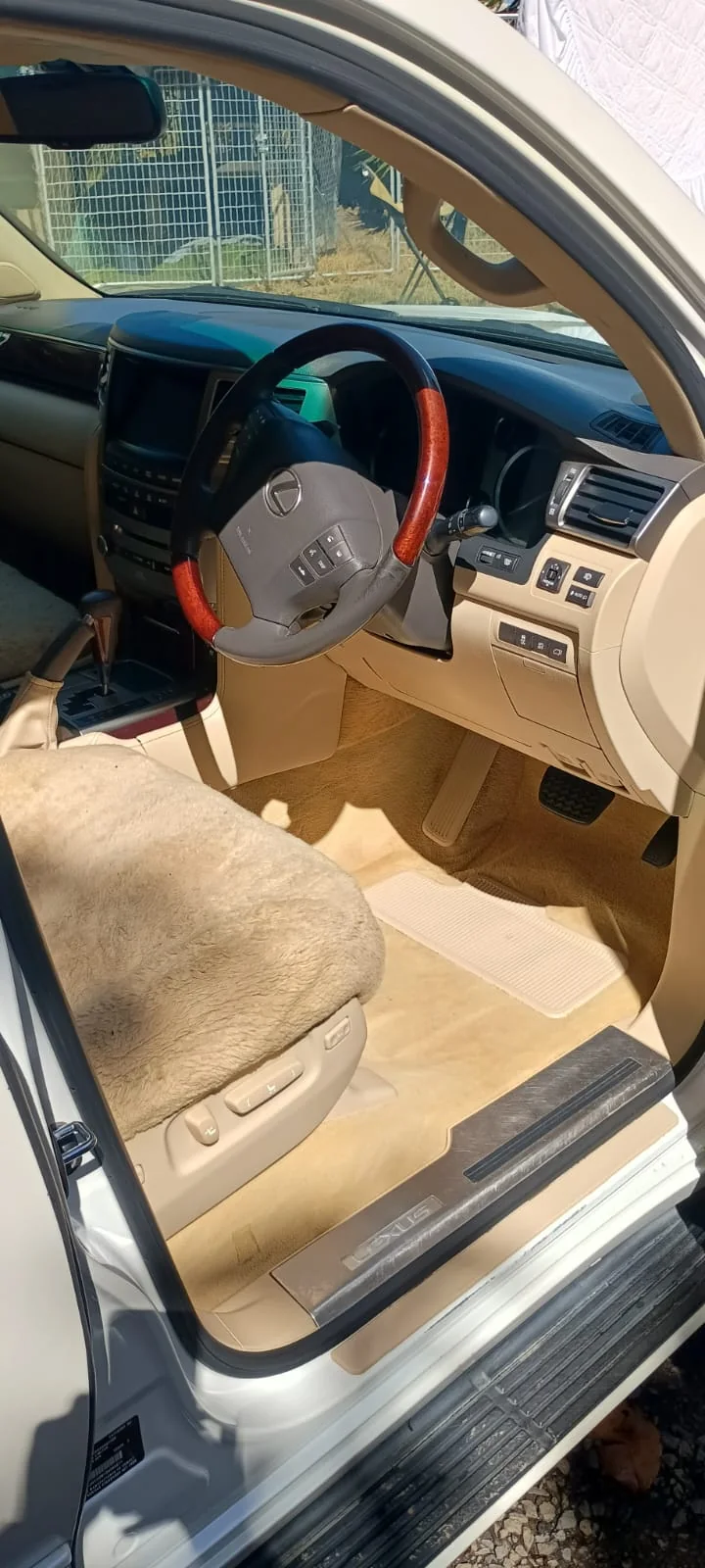 After &mdash; Carpet and floor