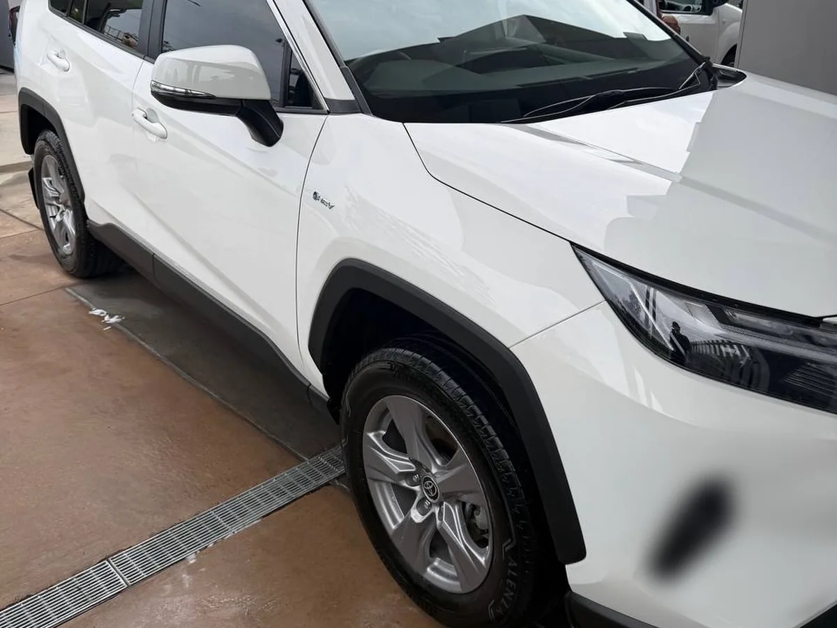 After: Toyota RAV4, same spot, one afternoon apart